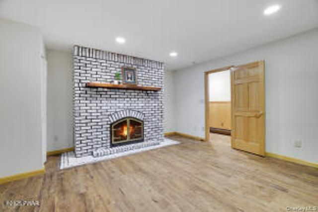 Single Family Chuck Foster Drive Out Of Area, NY 18428, MLS-915979-29