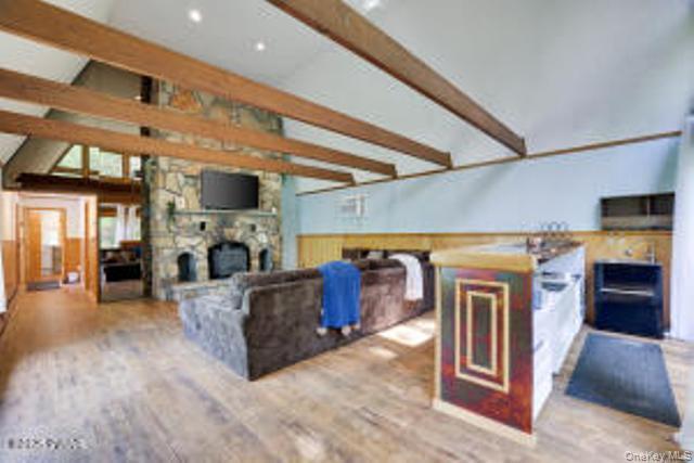 Single Family Chuck Foster Drive Out Of Area, NY 18428, MLS-915979-33