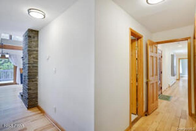 Single Family Chuck Foster Drive Out Of Area, NY 18428, MLS-915979-38