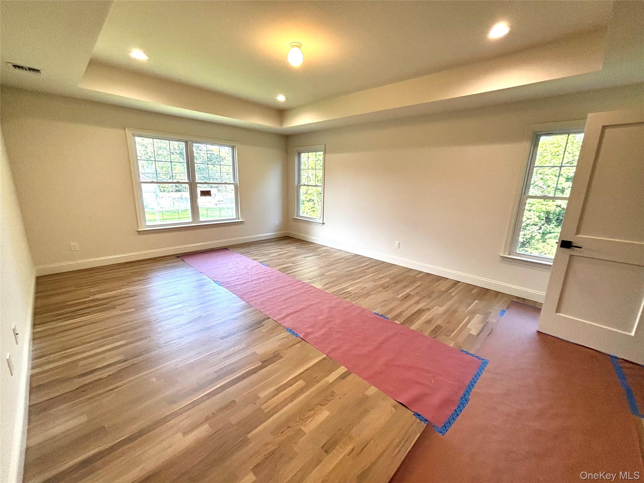 Single Family Middle  Suffolk County, NY 11705, MLS-915980-11