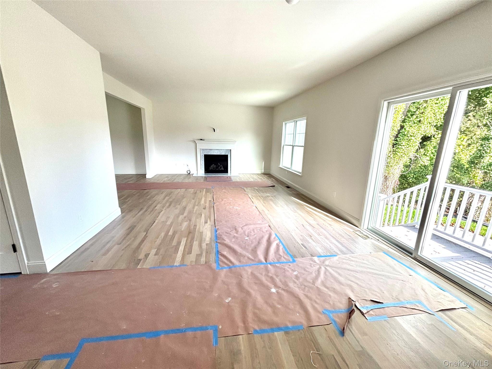 Single Family Middle  Suffolk County, NY 11705, MLS-915980-7