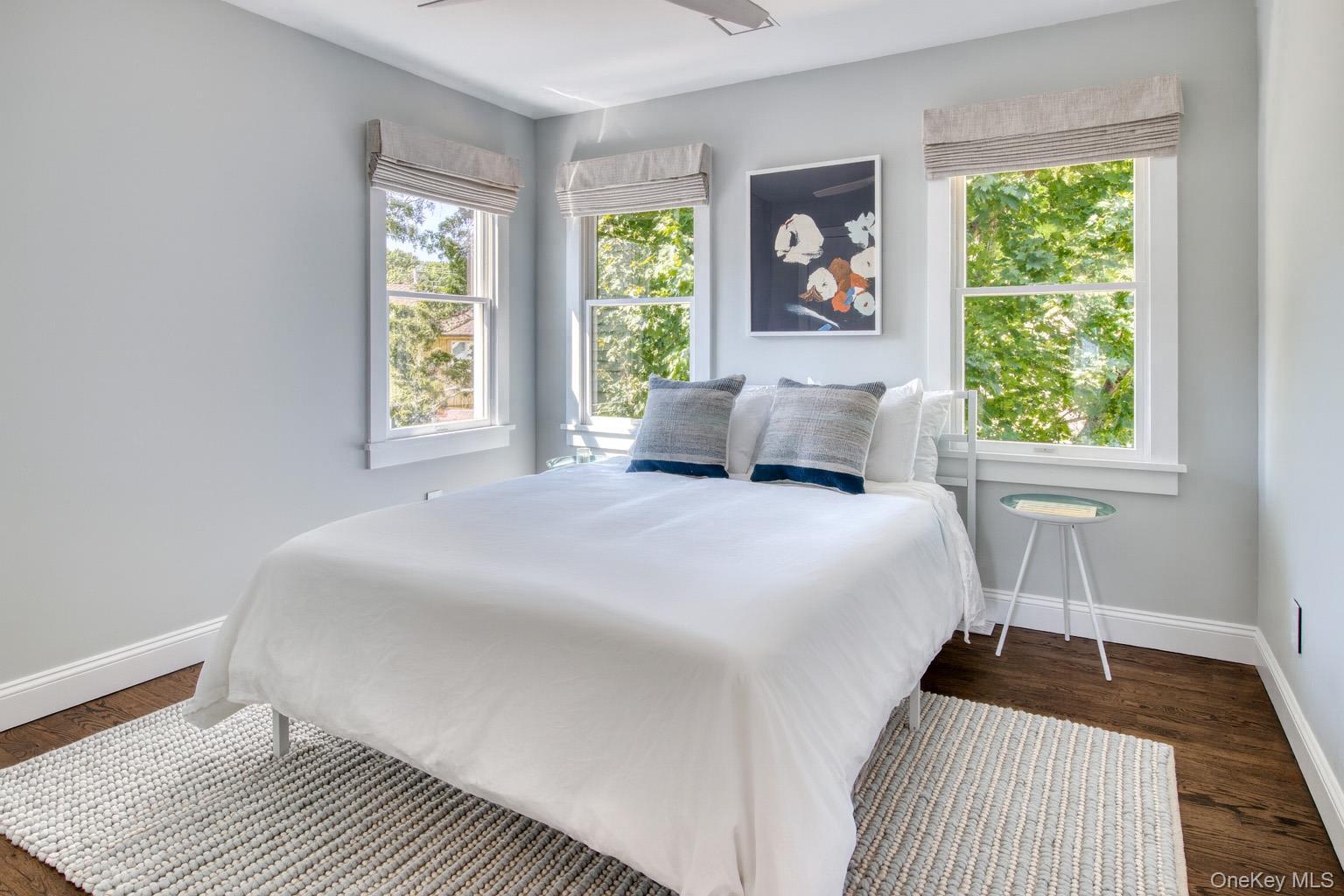 Single Family Manhanset Suffolk County, NY 11944, MLS-915982-21