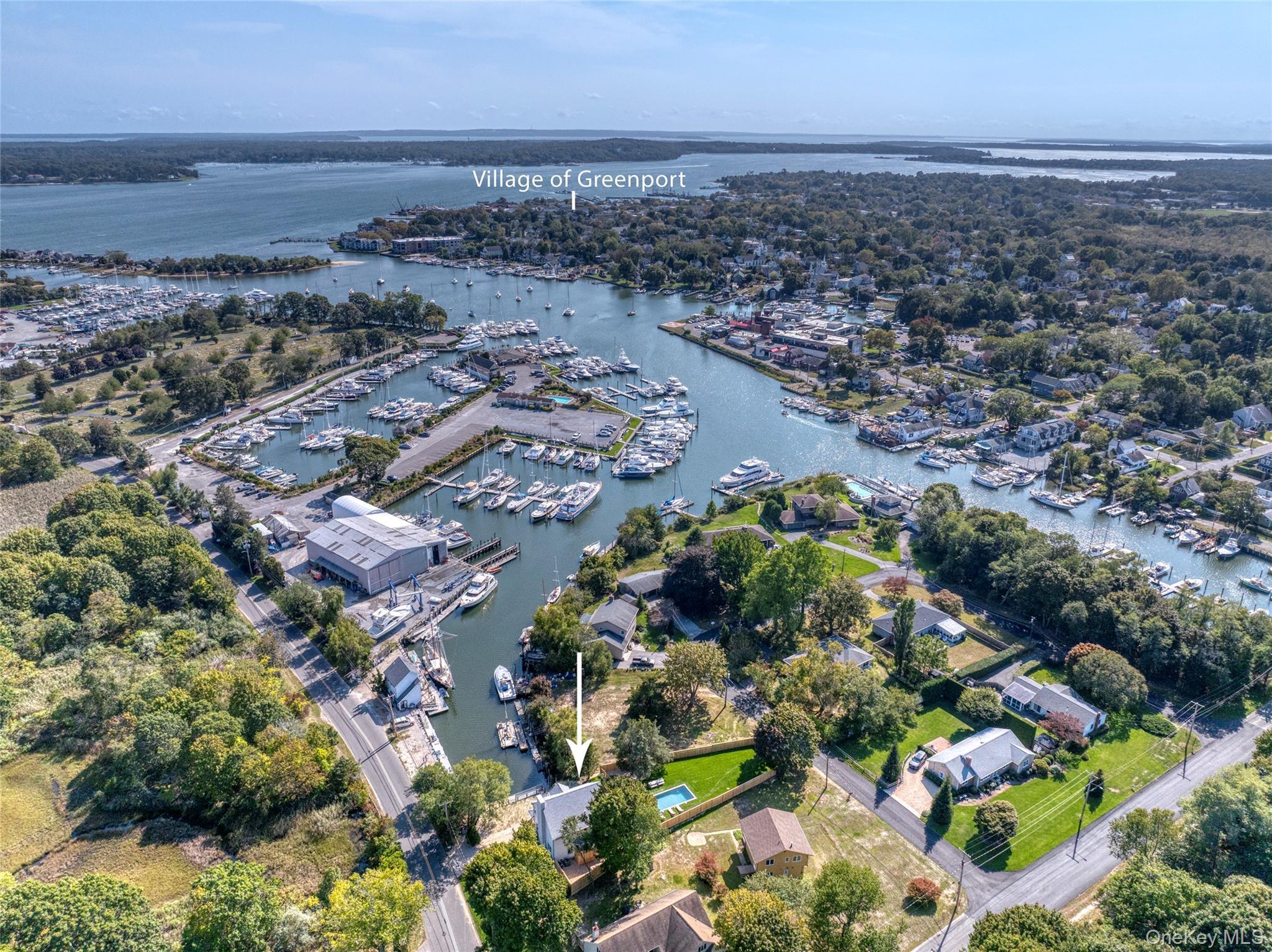 Single Family Manhanset Suffolk County, NY 11944, MLS-915982-27