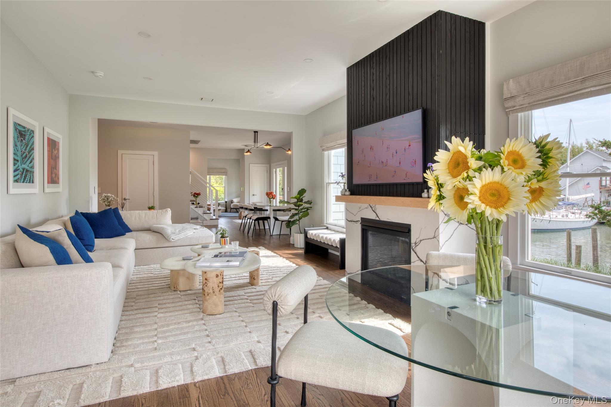 Single Family Manhanset Suffolk County, NY 11944, MLS-915982-6