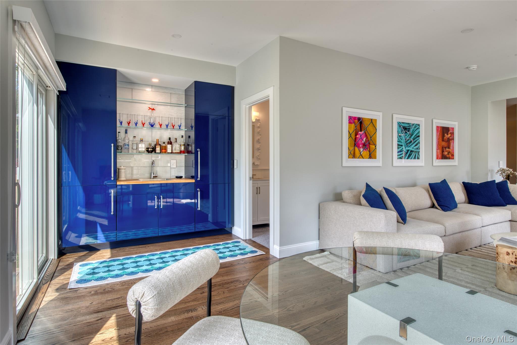 Single Family Manhanset Suffolk County, NY 11944, MLS-915982-7