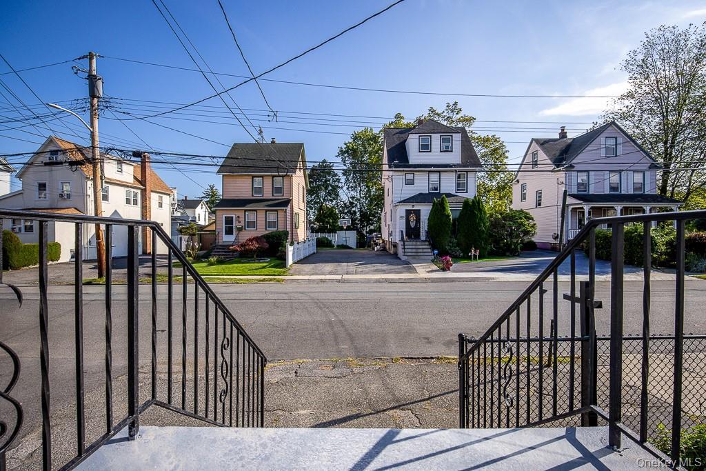 Single Family Sickles Westchester County, NY 10801, MLS-916009-12