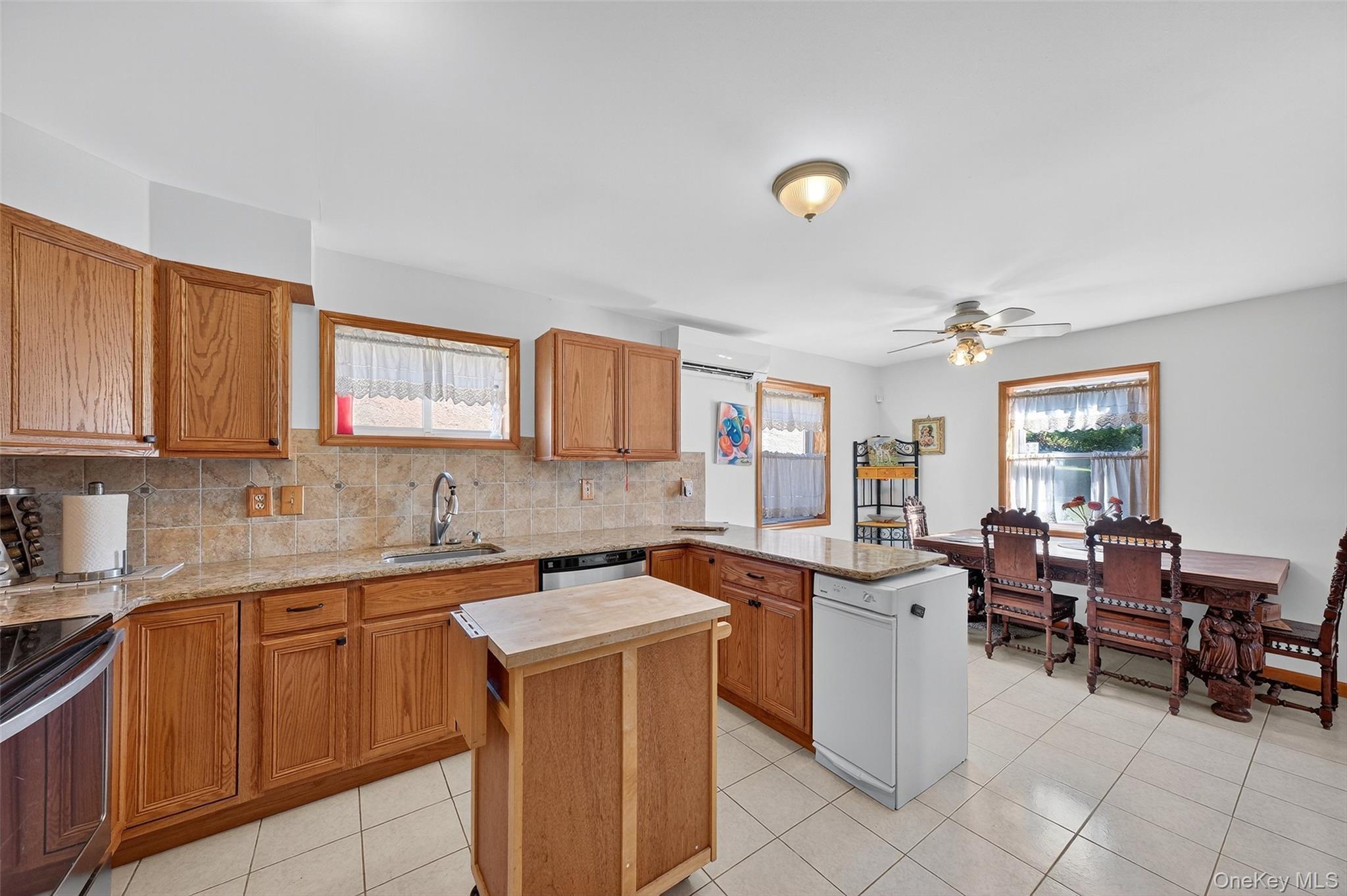 Single Family Bruzgul  Dutchess County, NY 12540, MLS-916015-6