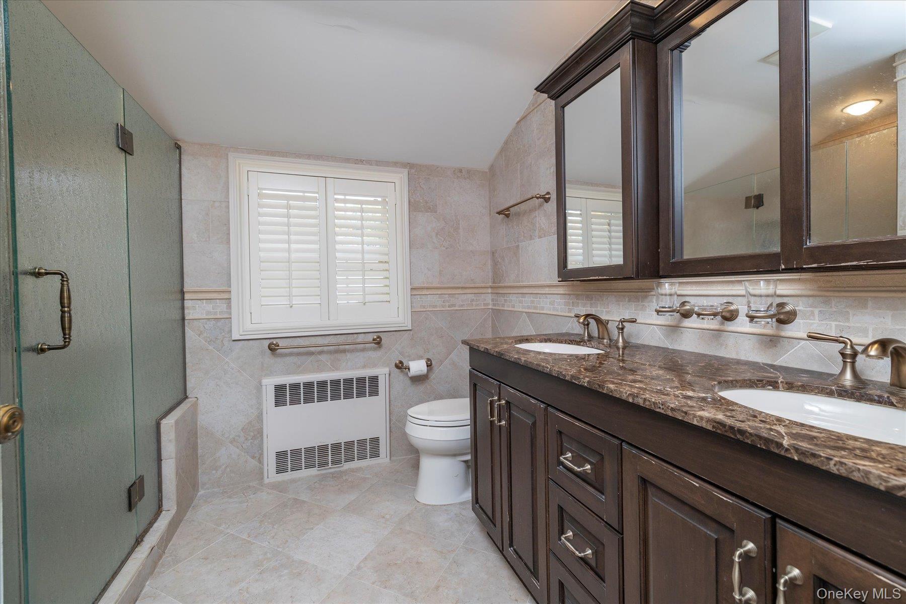 Single Family Atkinson  Nassau County, NY 11570, MLS-916028-33