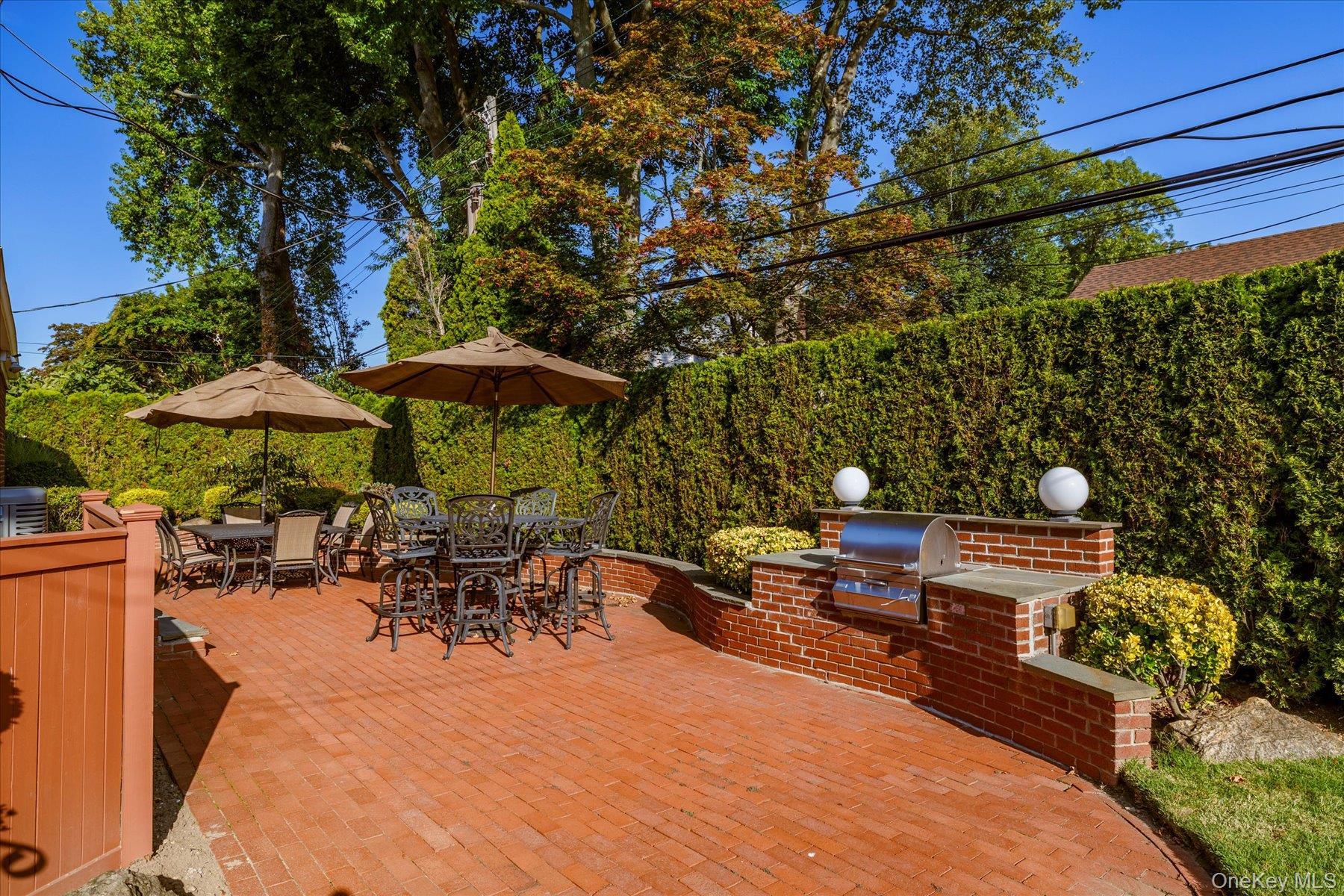 Single Family Atkinson  Nassau County, NY 11570, MLS-916028-4