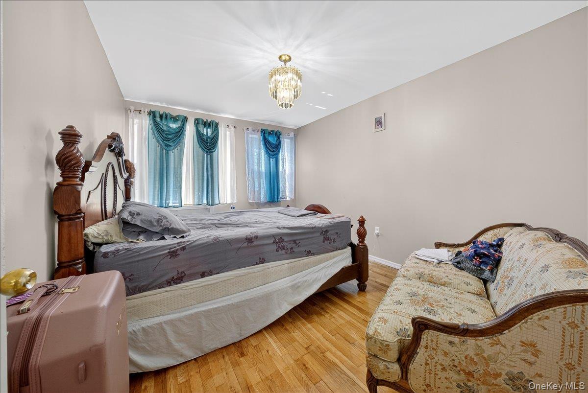 Single Family 214th  Bronx, NY 10467, MLS-916033-4