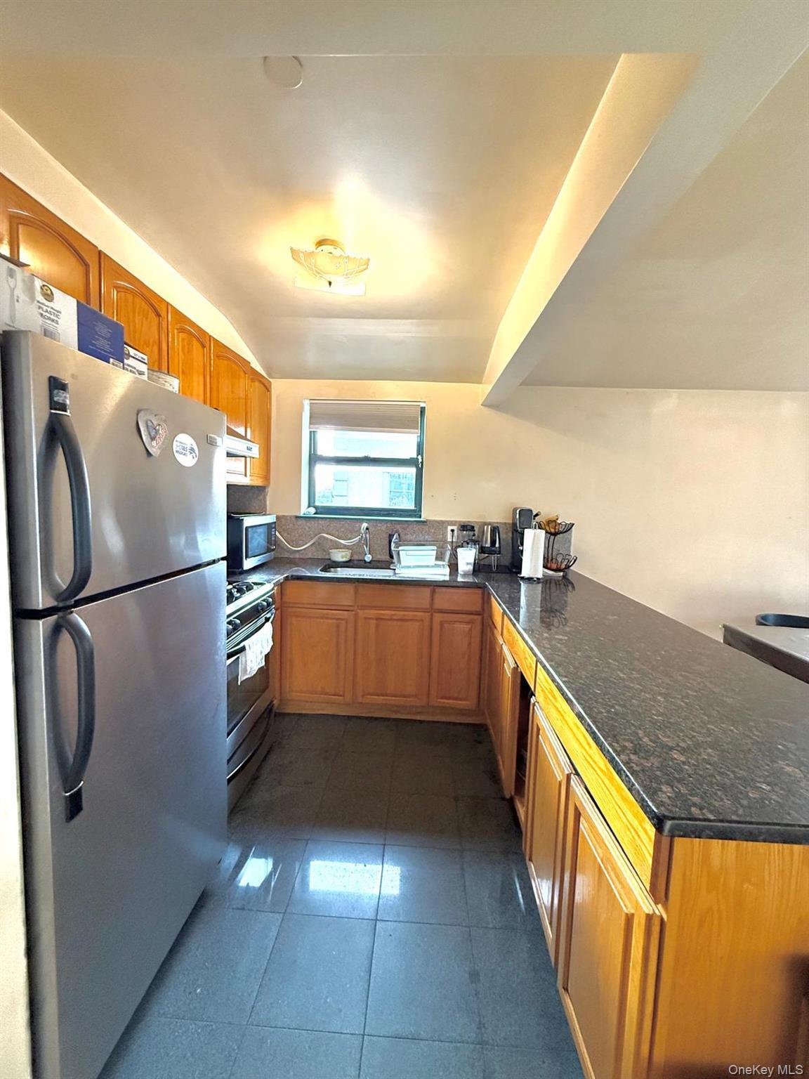 Condo 25th  Queens, NY 11356, MLS-916037-8