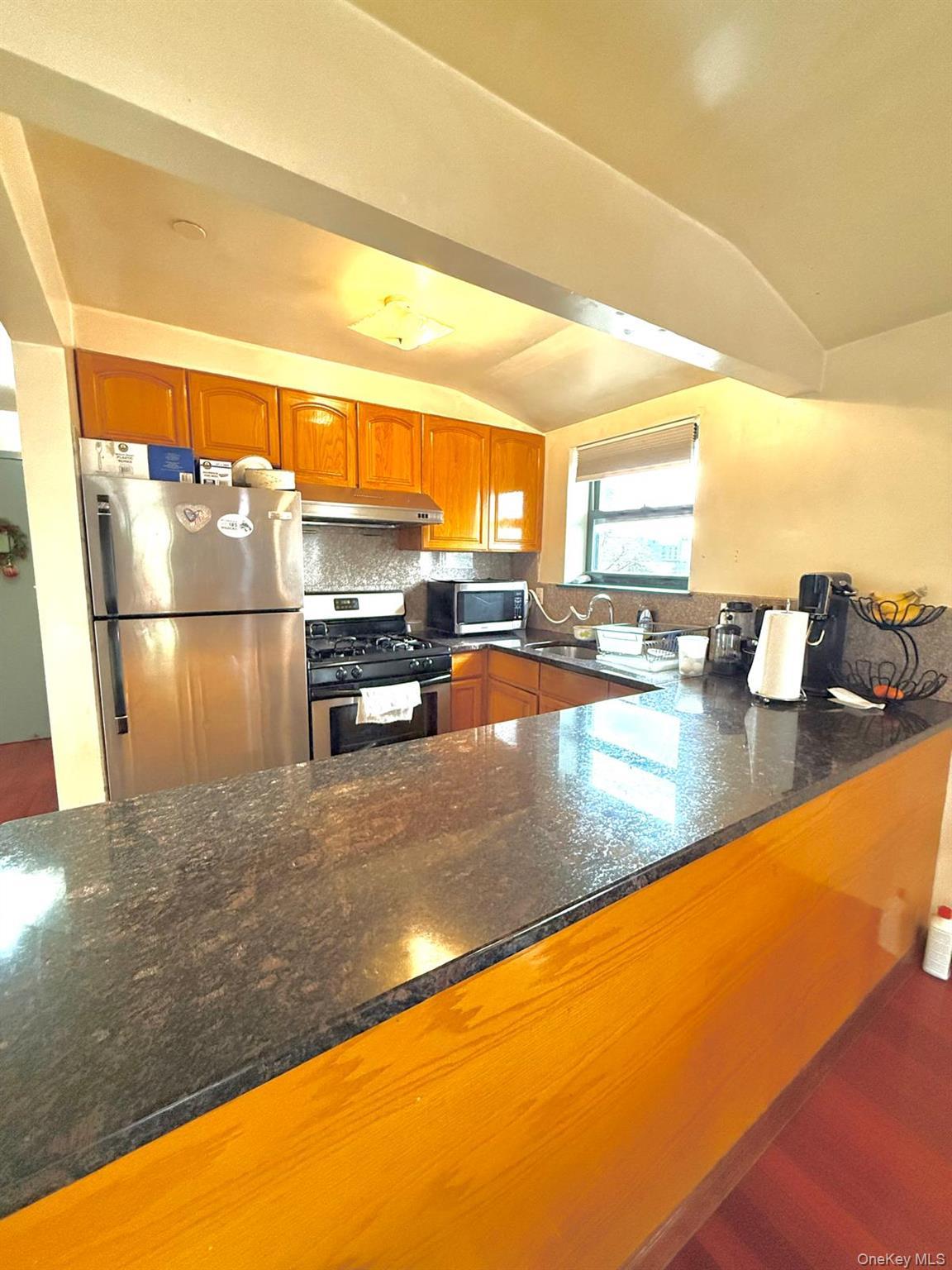 Condo 25th  Queens, NY 11356, MLS-916037-9