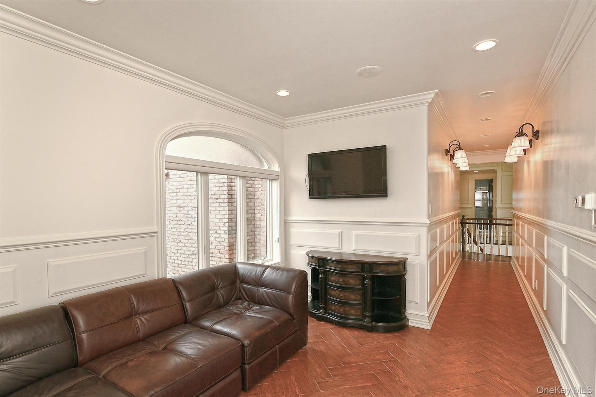 Single Family 158th Queens, NY 11414, MLS-916039-35