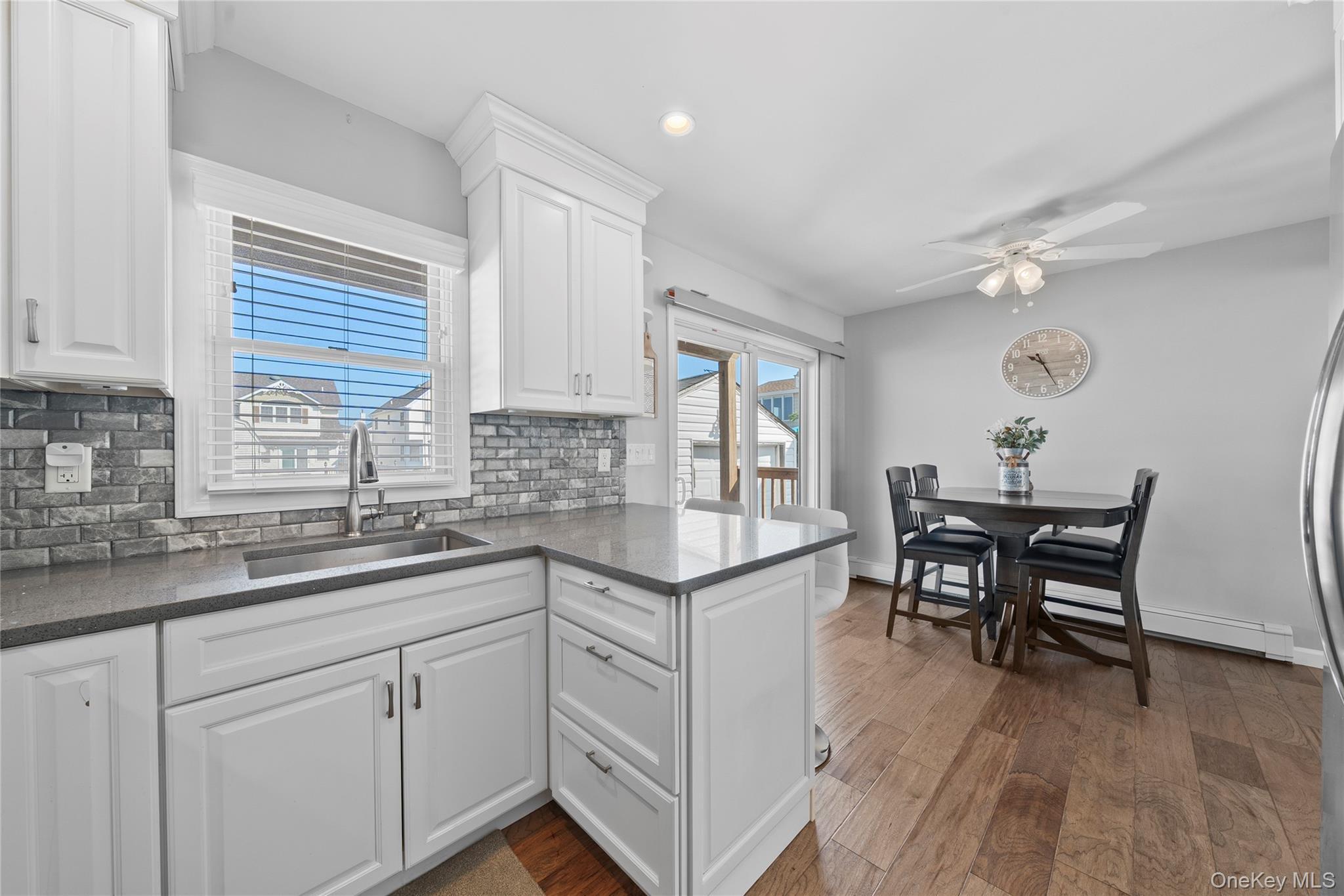 Single Family Hayes  Suffolk County, NY 11701, MLS-916040-11