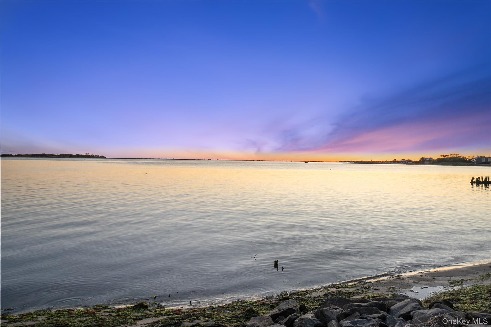 Single Family Hayes  Suffolk County, NY 11701, MLS-916040-42