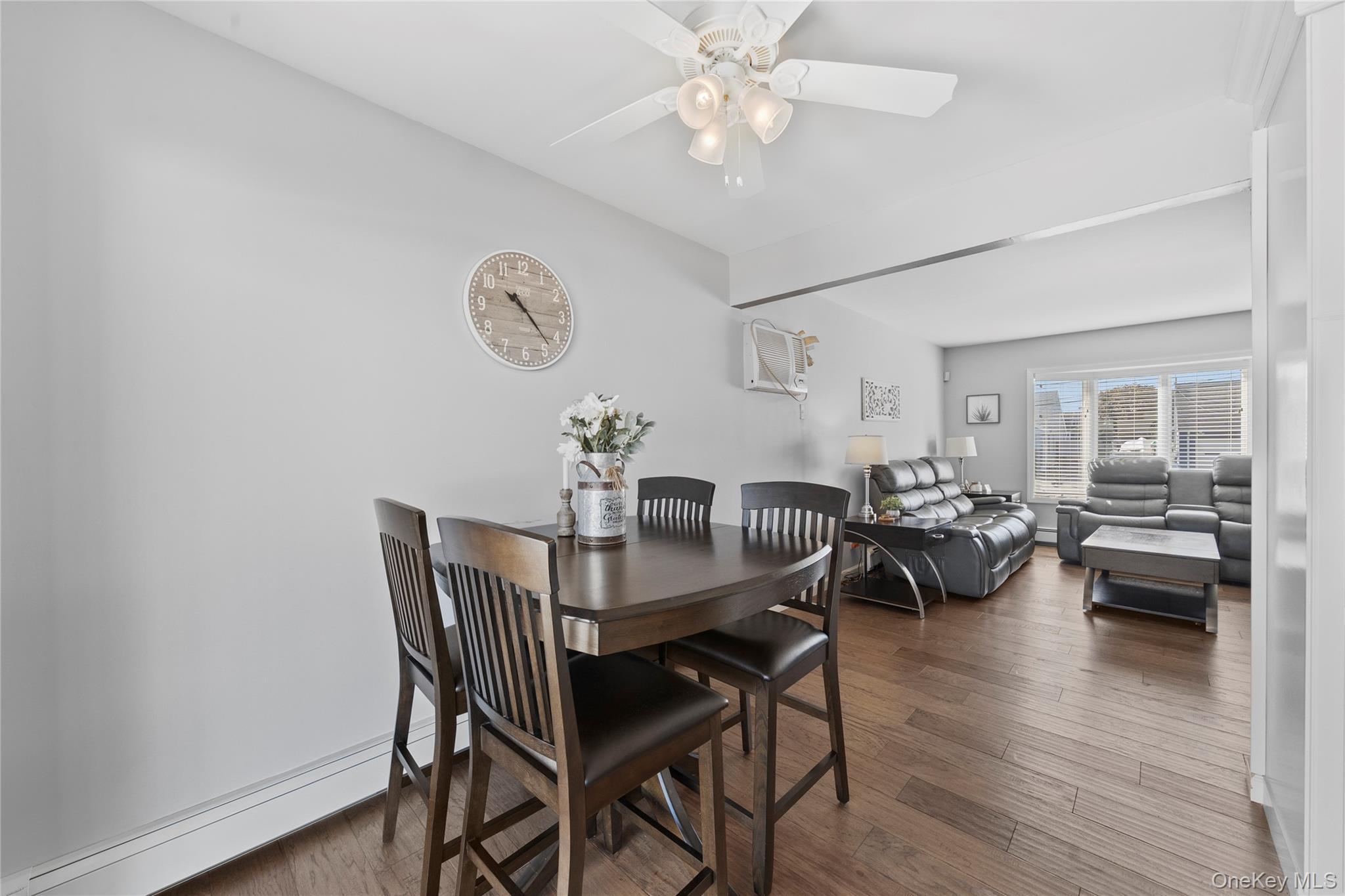 Single Family Hayes  Suffolk County, NY 11701, MLS-916040-7