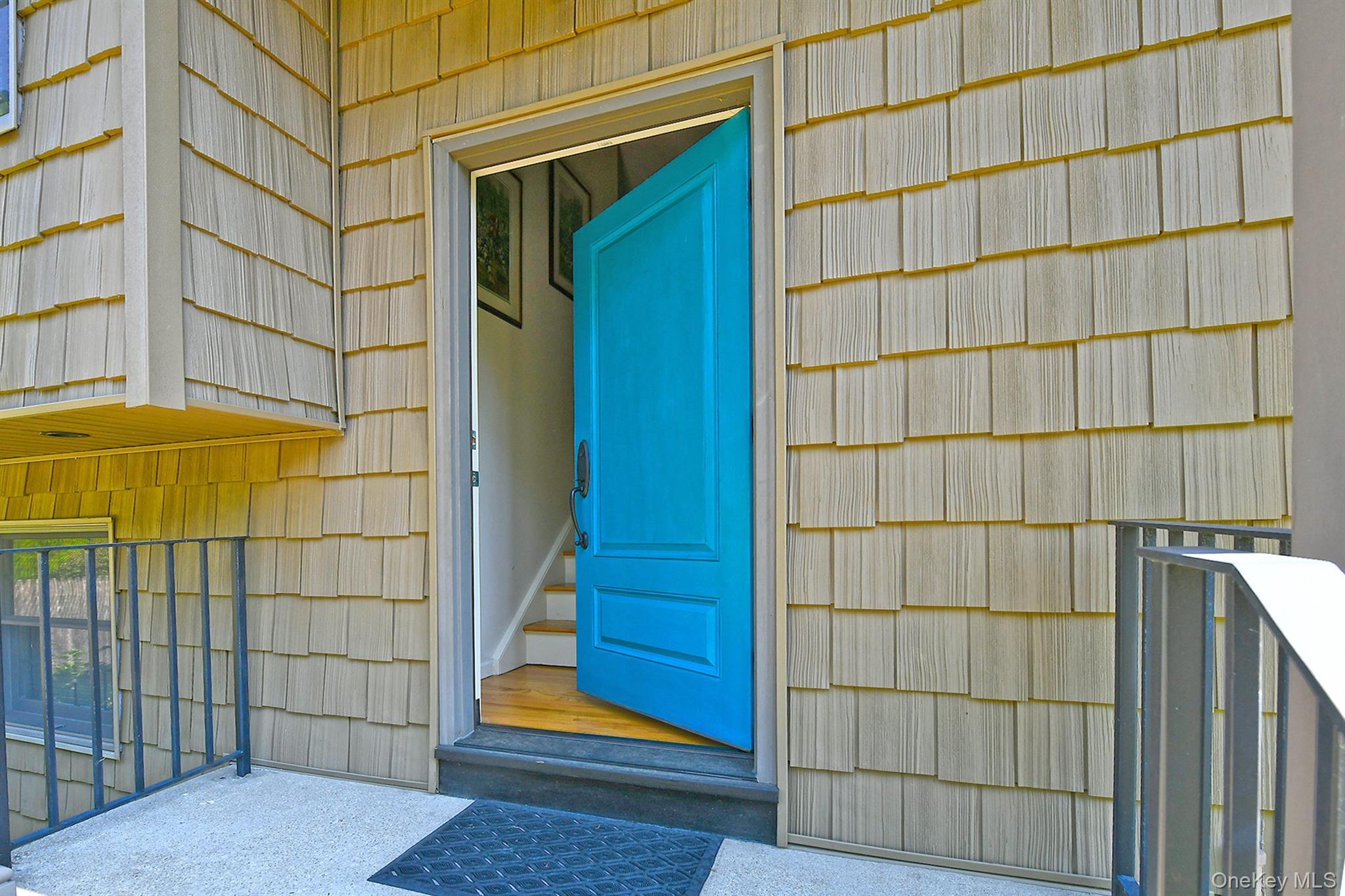 Single Family 3rd  Suffolk County, NY 11731, MLS-916068-3