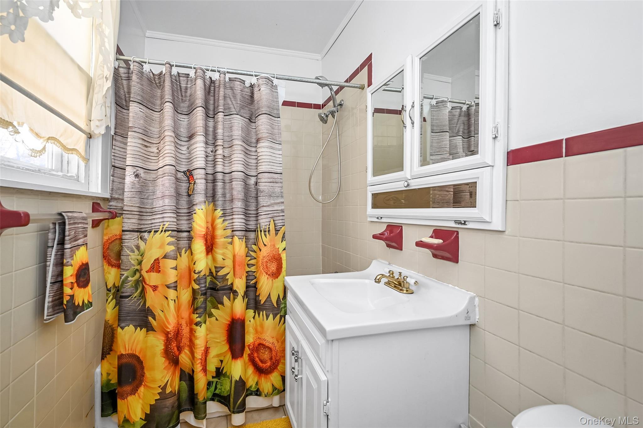 Single Family Glenmore  Brooklyn, NY 11208, MLS-916071-6