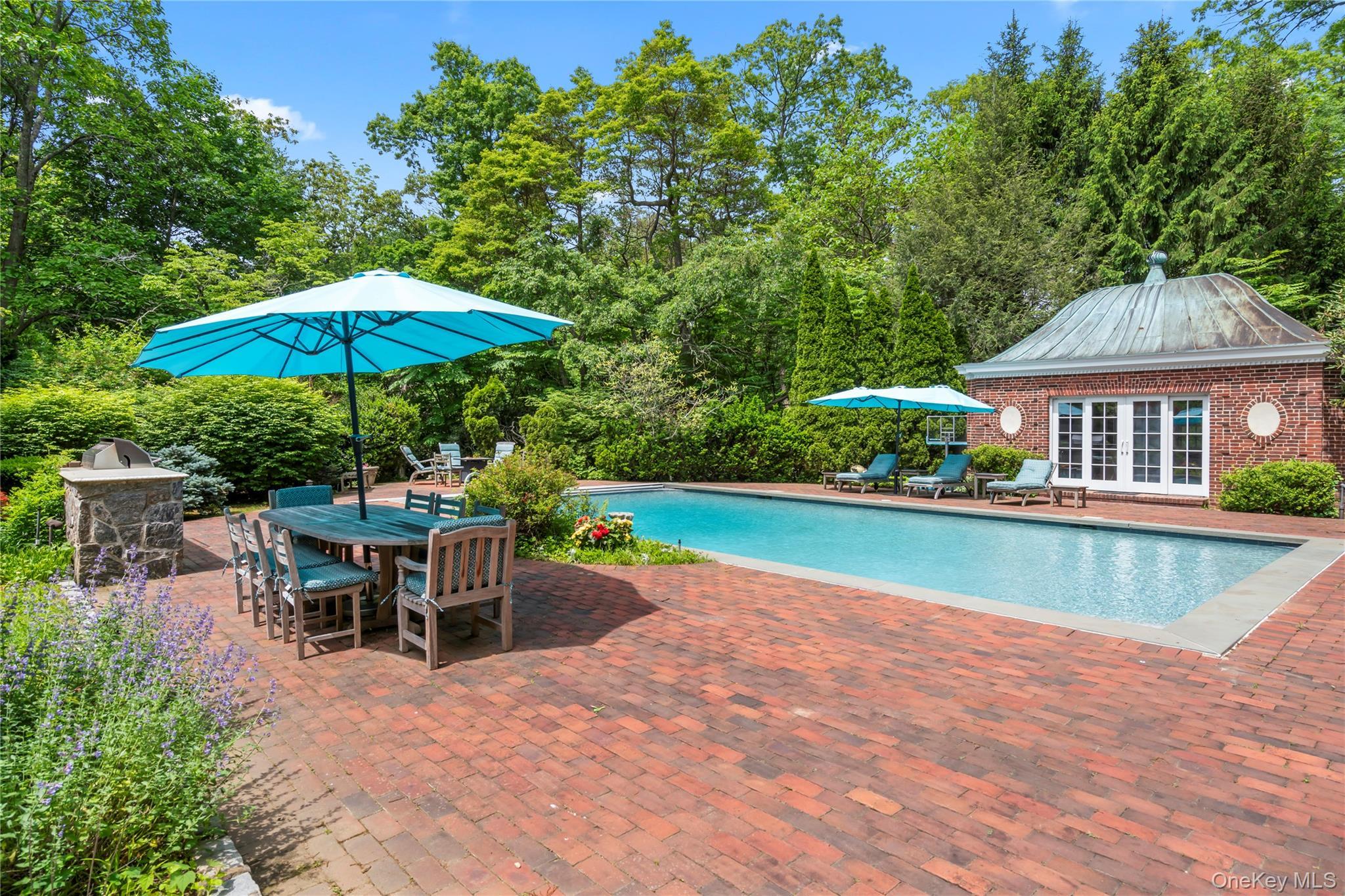 Single Family Wheatley Nassau County, NY 11568, MLS-916110-35