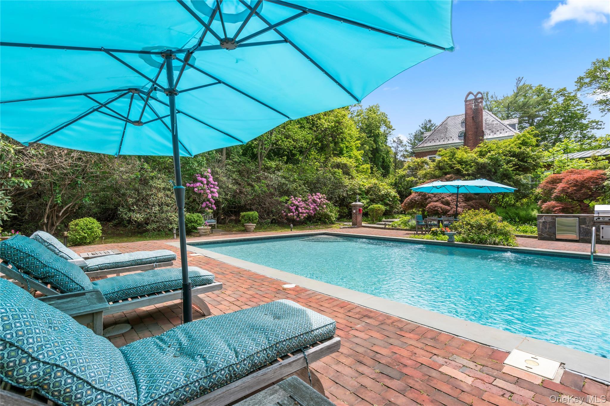 Single Family Wheatley Nassau County, NY 11568, MLS-916110-37