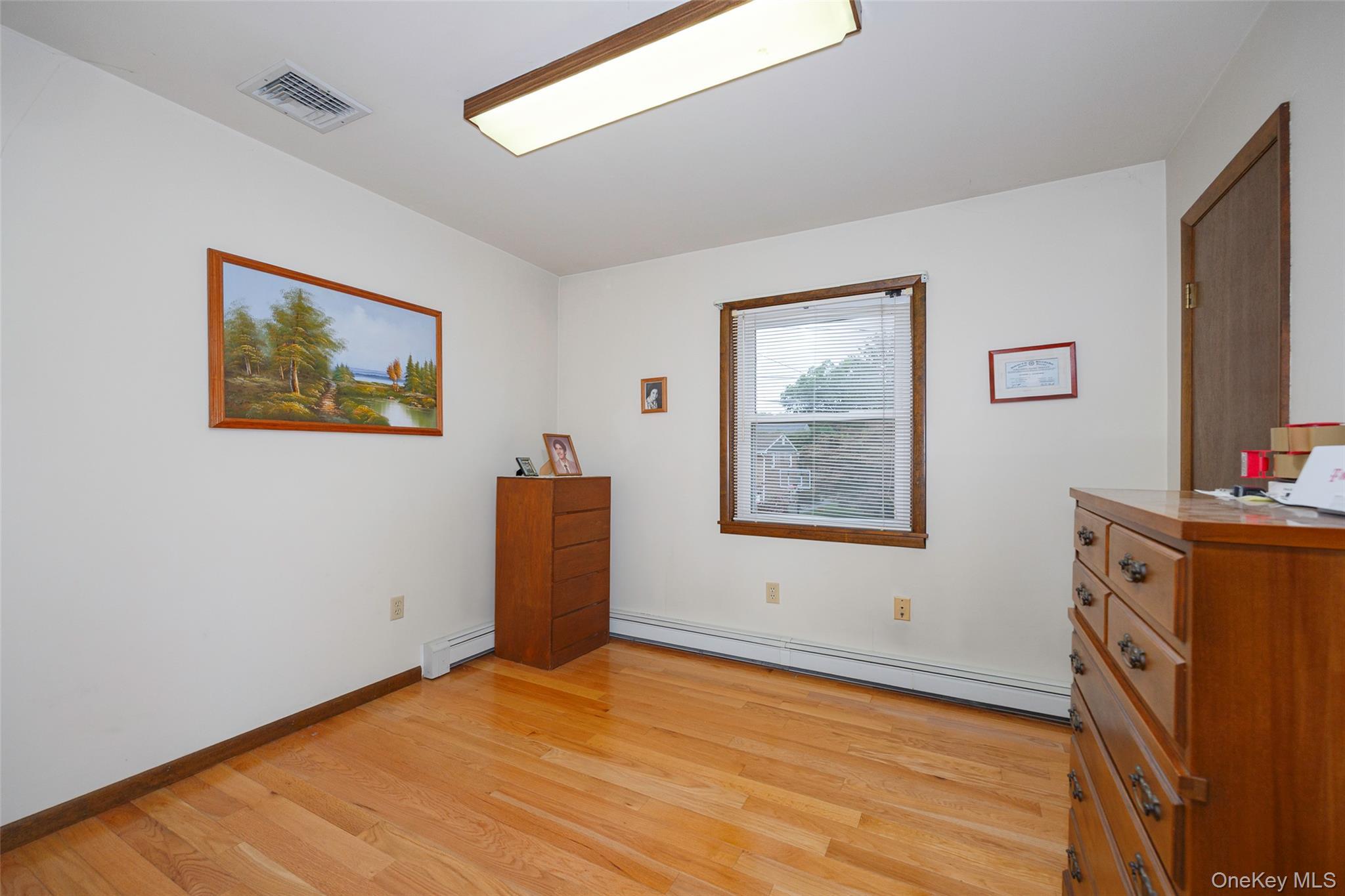 Single Family Elm Dutchess County, NY 12508, MLS-916129-17