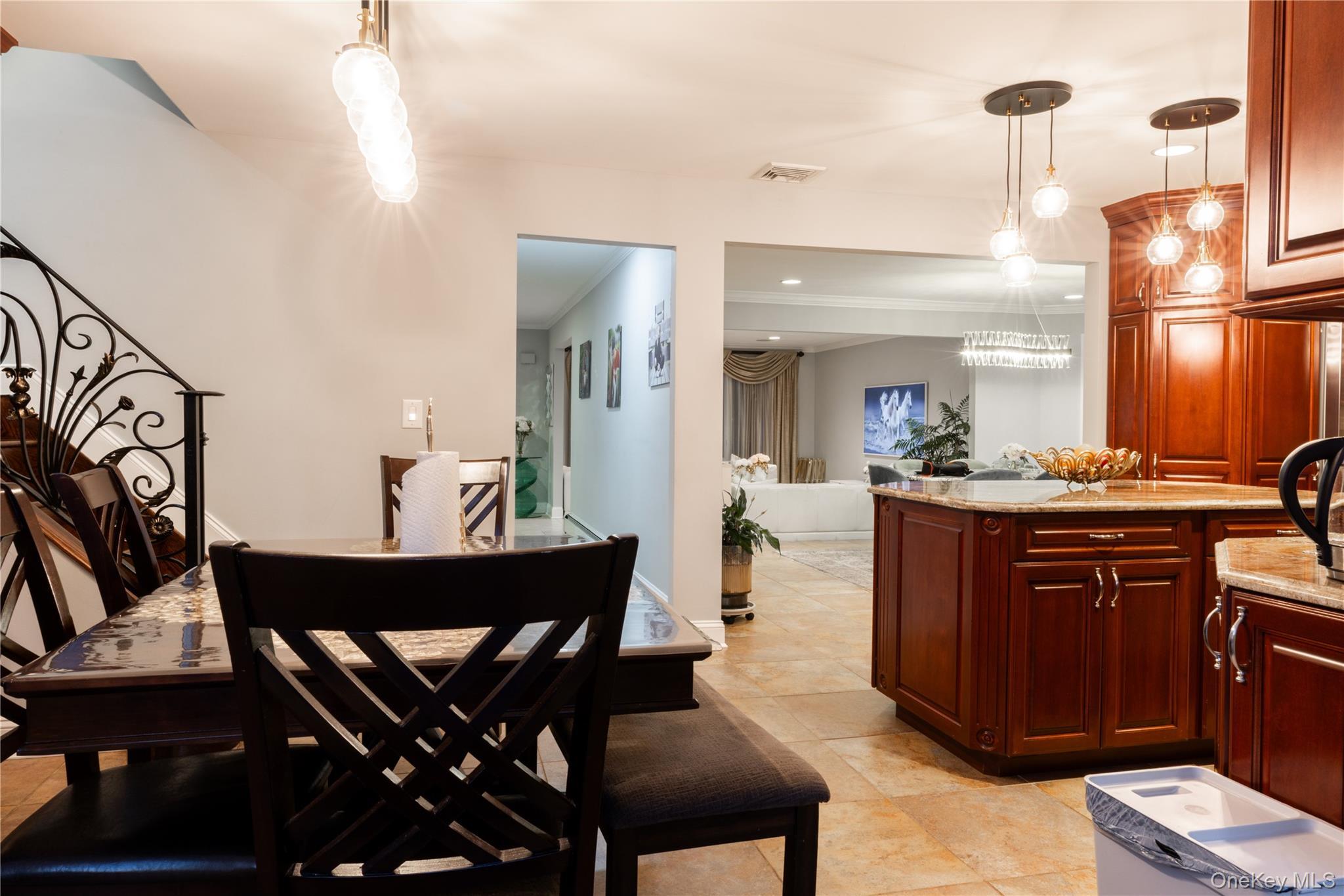 Single Family Jason Nassau County, NY 11710, MLS-916135-15