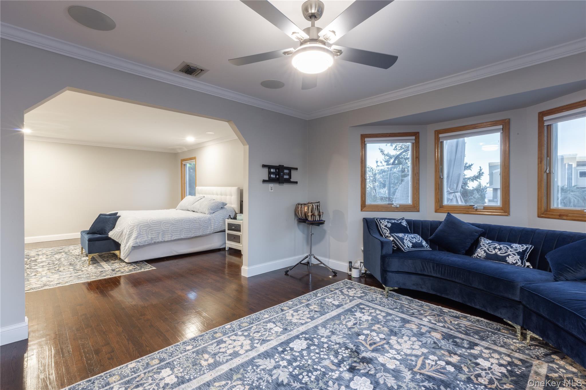 Single Family Jason Nassau County, NY 11710, MLS-916135-22