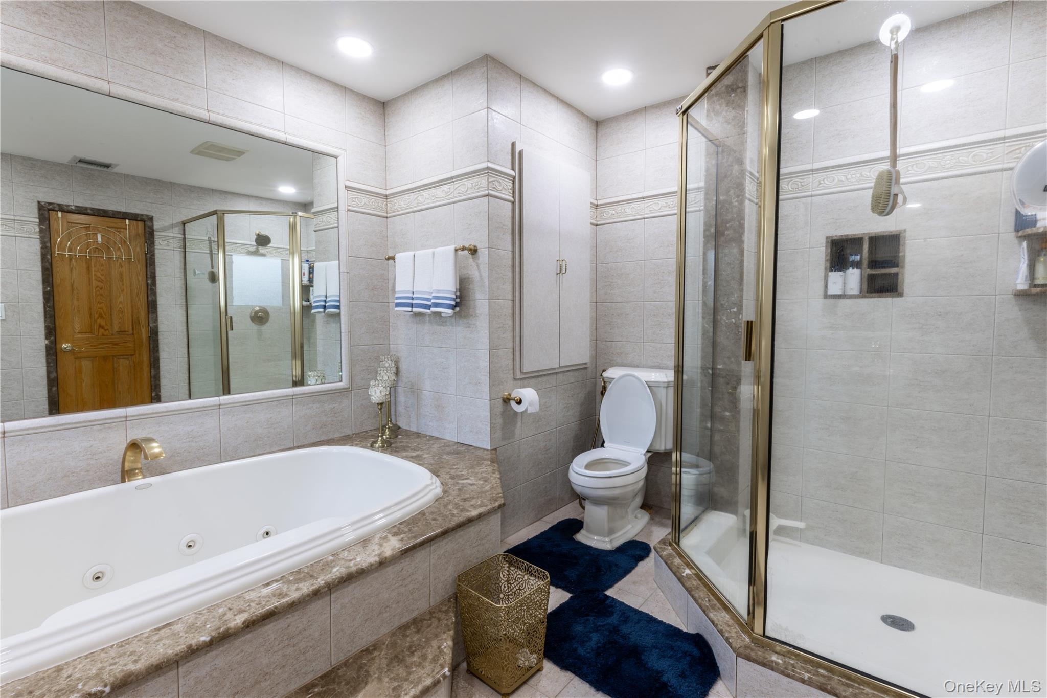 Single Family Jason Nassau County, NY 11710, MLS-916135-23