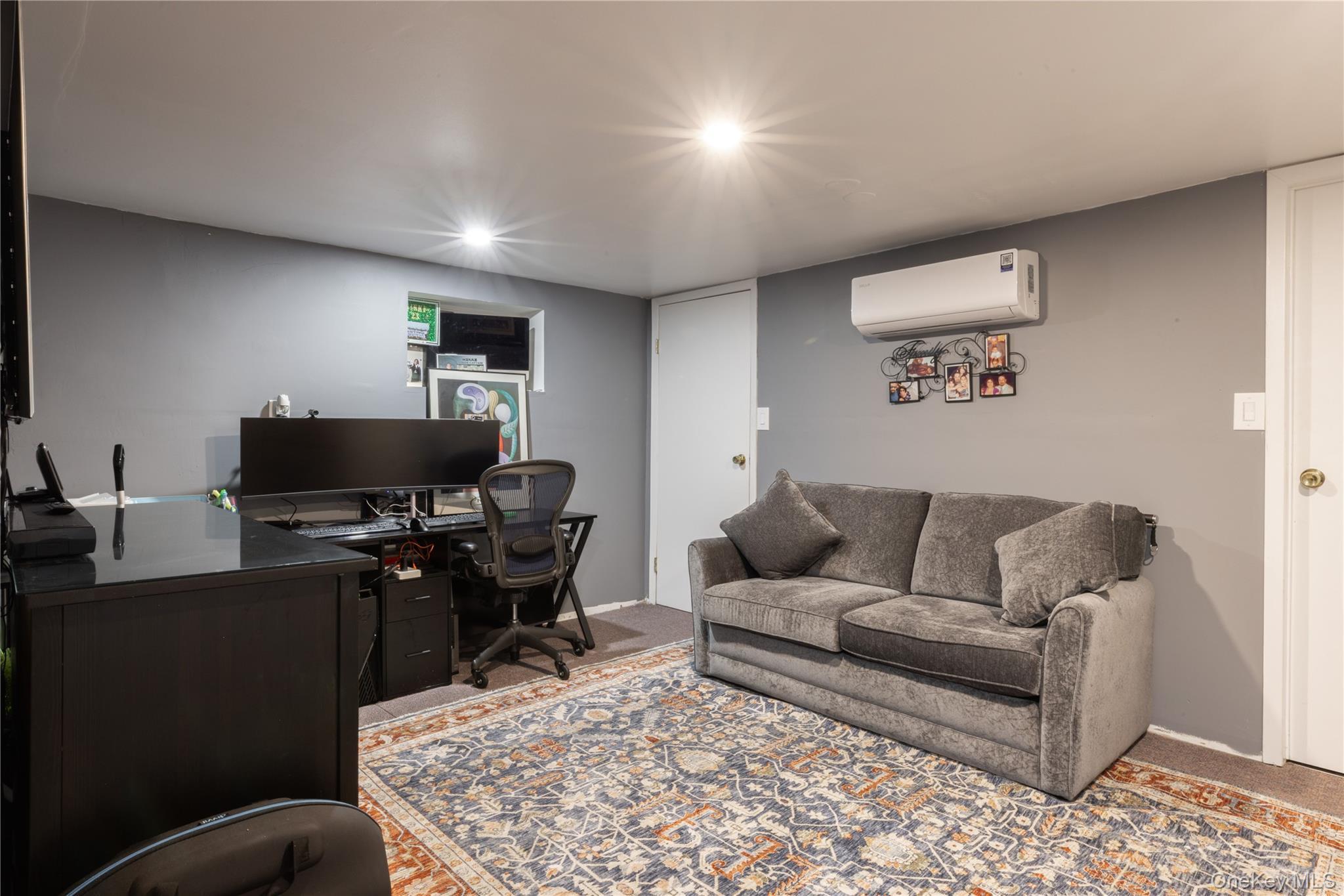 Single Family Jason Nassau County, NY 11710, MLS-916135-30