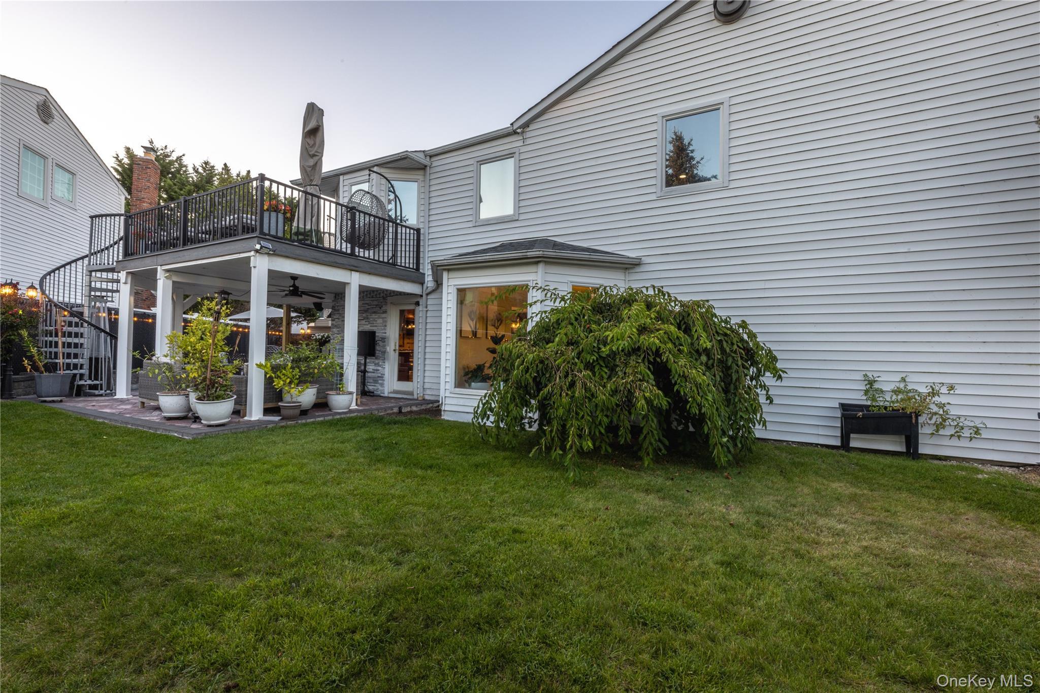 Single Family Jason Nassau County, NY 11710, MLS-916135-40