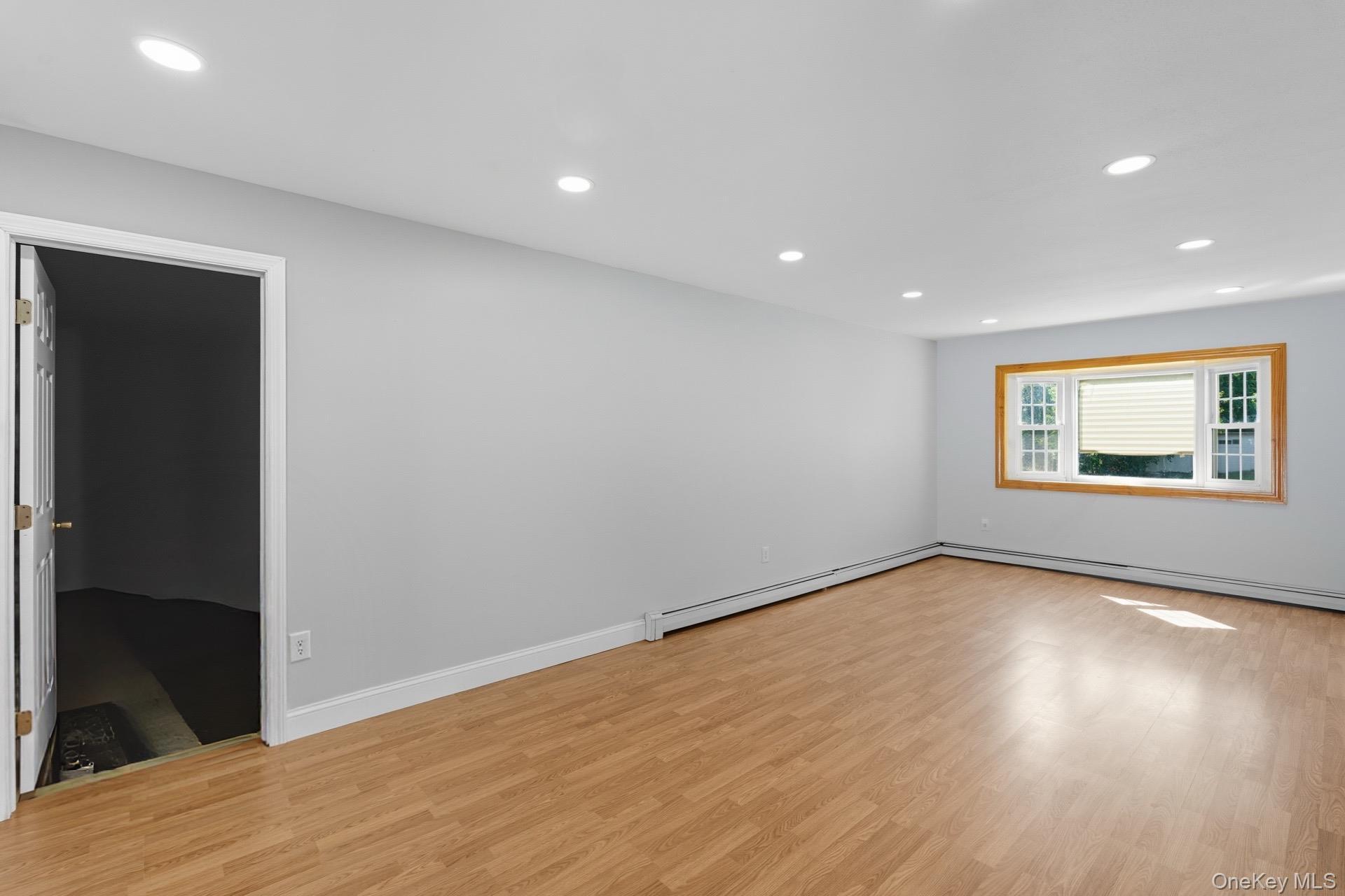 Single Family Bellwood  Suffolk County, NY 11720, MLS-916152-10