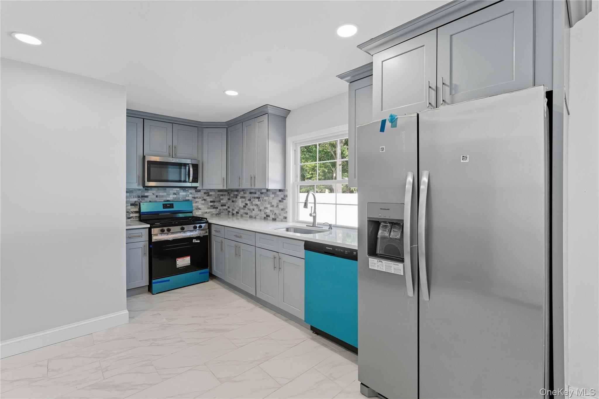 Single Family Bellwood  Suffolk County, NY 11720, MLS-916152-13