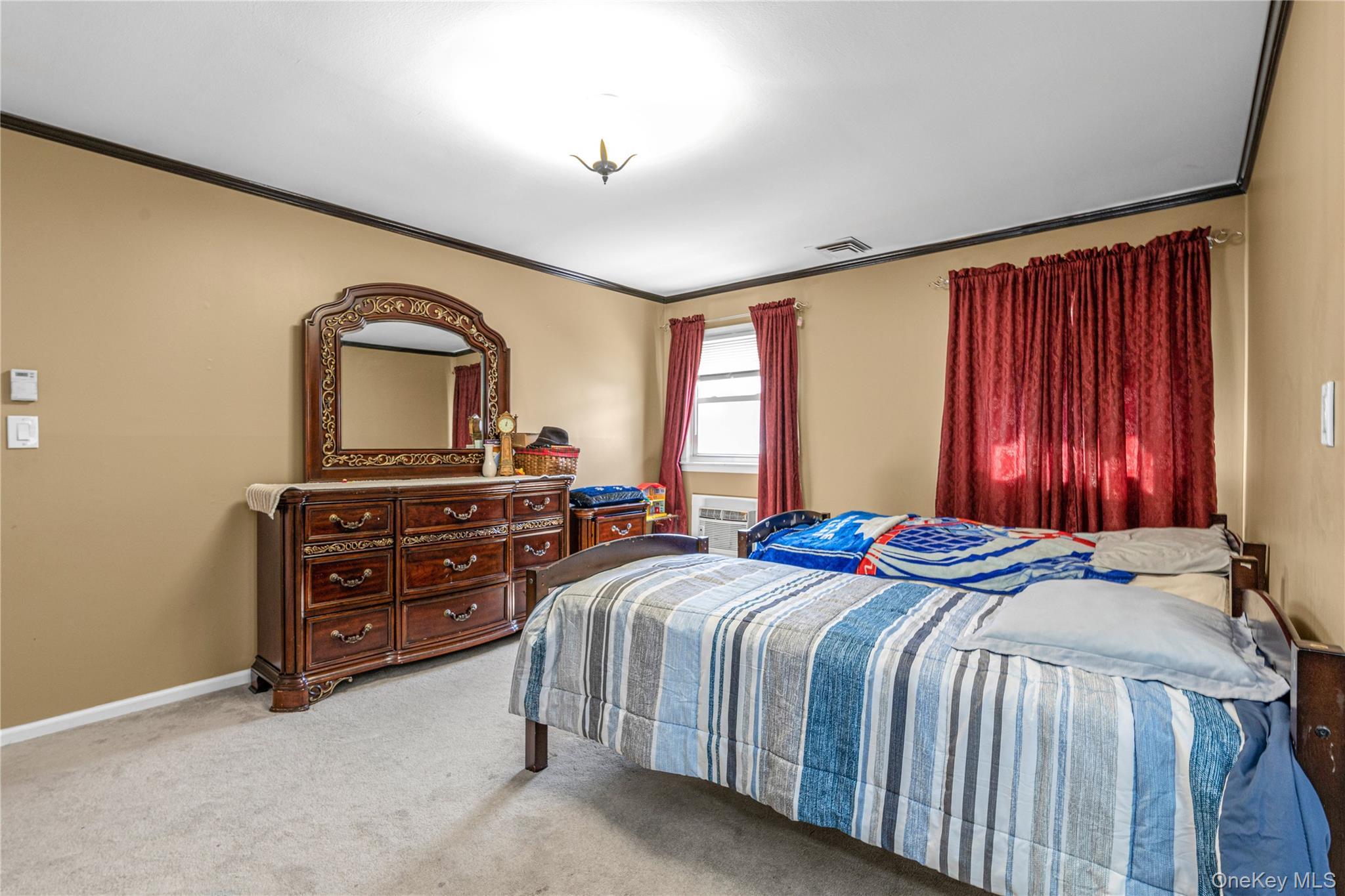 Single Family Rosalie Nassau County, NY 11554, MLS-916160-15