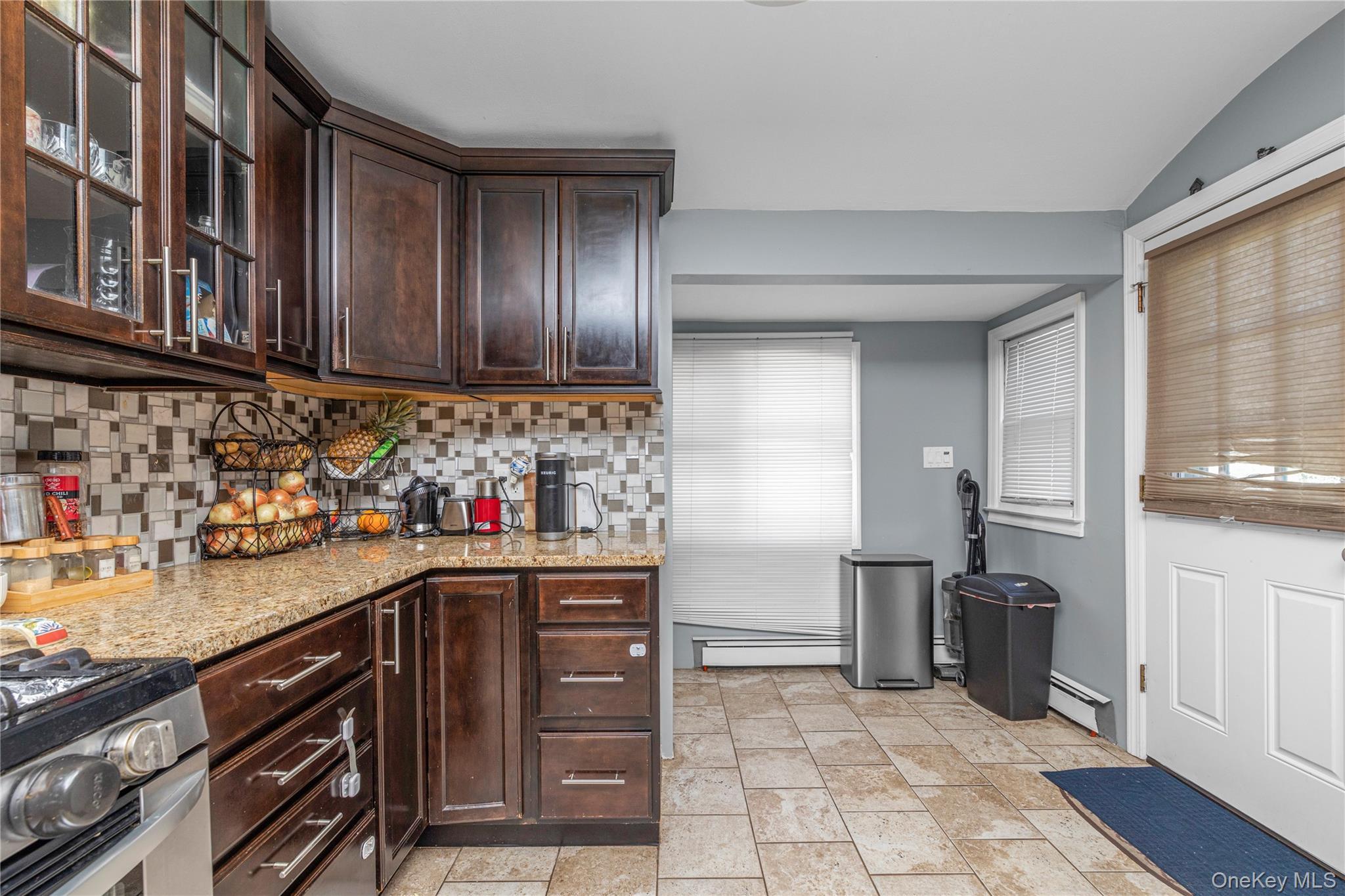 Single Family Rosalie Nassau County, NY 11554, MLS-916160-9