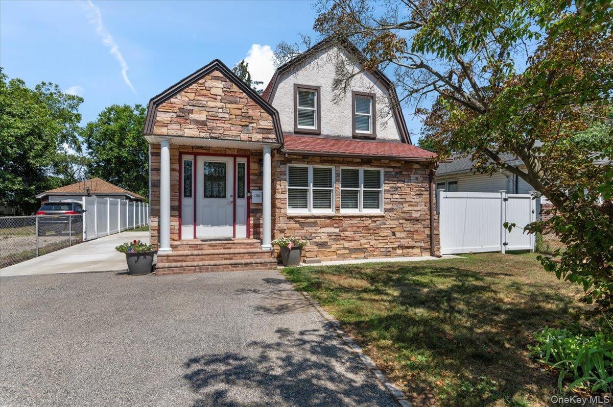 Single Family Prospect  Nassau County, NY 11563, MLS-916170-2