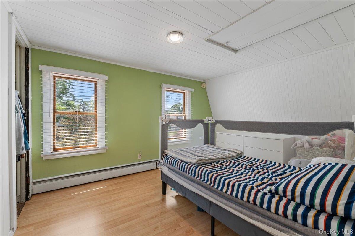 Single Family Prospect  Nassau County, NY 11563, MLS-916170-22