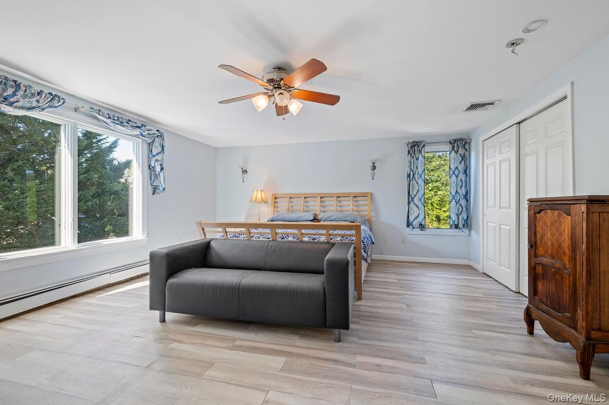 Single Family 21st  Nassau County, NY 11753, MLS-916219-15