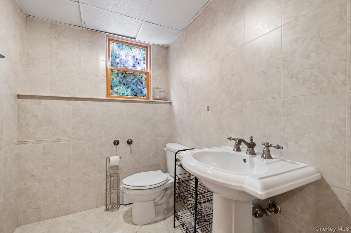 Single Family 21st  Nassau County, NY 11753, MLS-916219-18