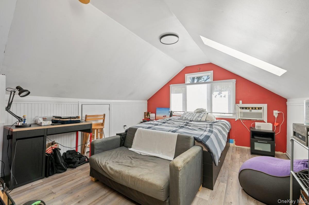 Single Family 21st  Nassau County, NY 11753, MLS-916219-21