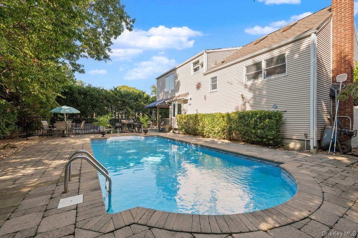 Single Family 21st  Nassau County, NY 11753, MLS-916219-29