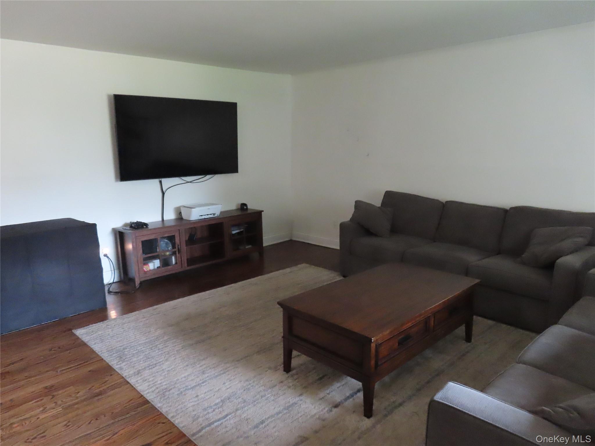 Coop Union  Suffolk County, NY 11751, MLS-916246-4