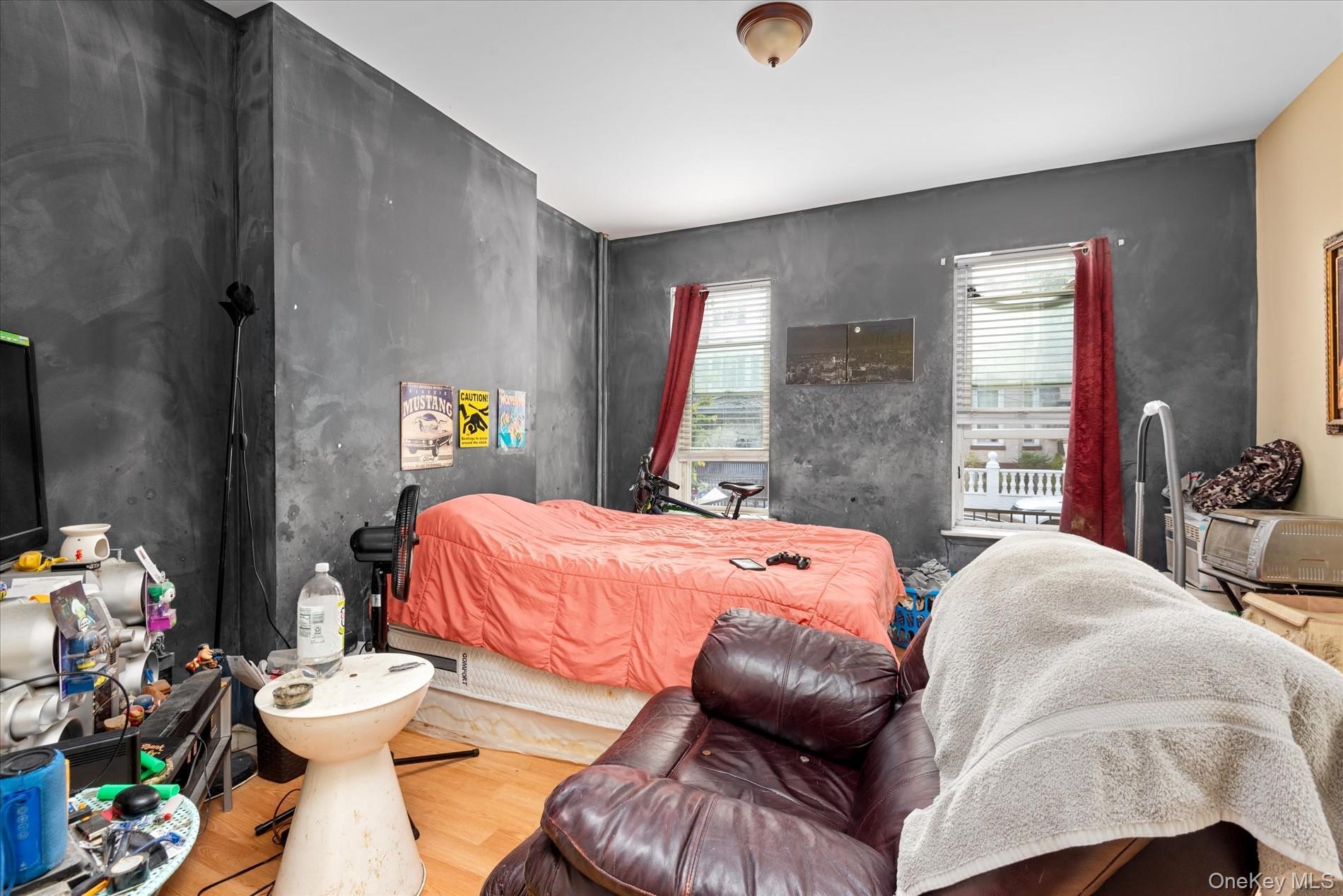 Single Family Lincoln  Brooklyn, NY 11208, MLS-916263-19