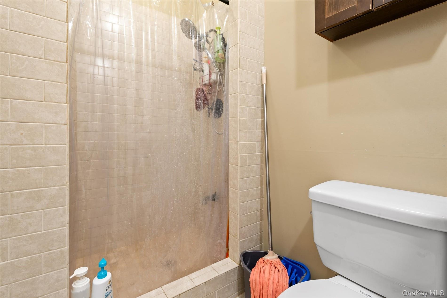 Single Family Lincoln  Brooklyn, NY 11208, MLS-916263-23