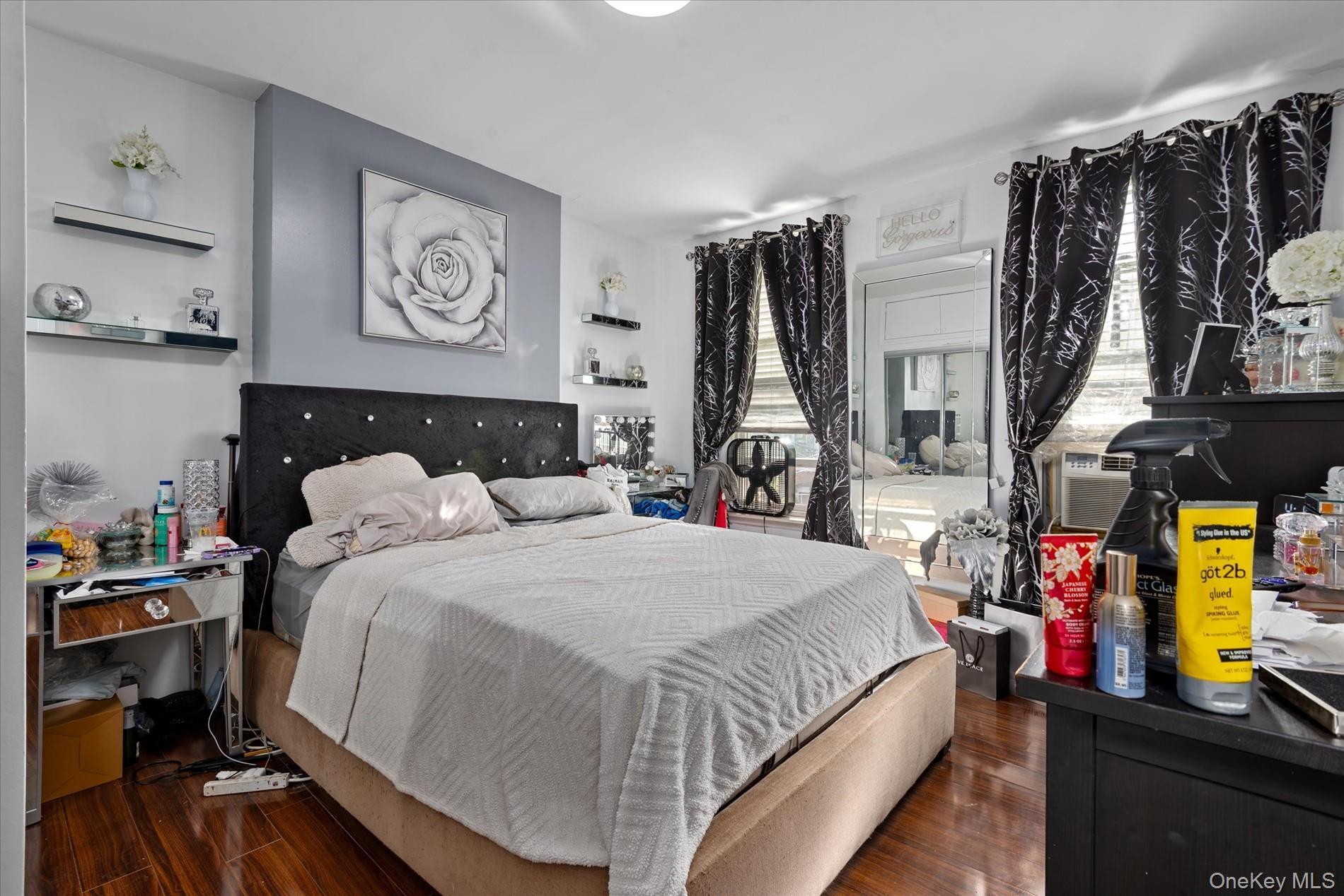 Single Family Lincoln  Brooklyn, NY 11208, MLS-916263-8