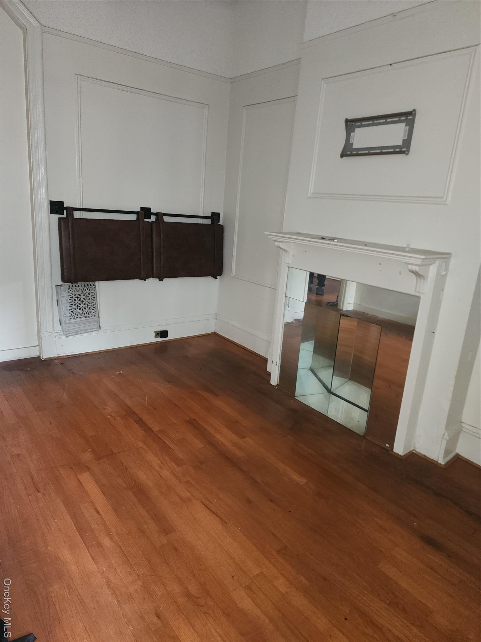 Single Family Saint Johns Brooklyn, NY 11216, MLS-916278-5