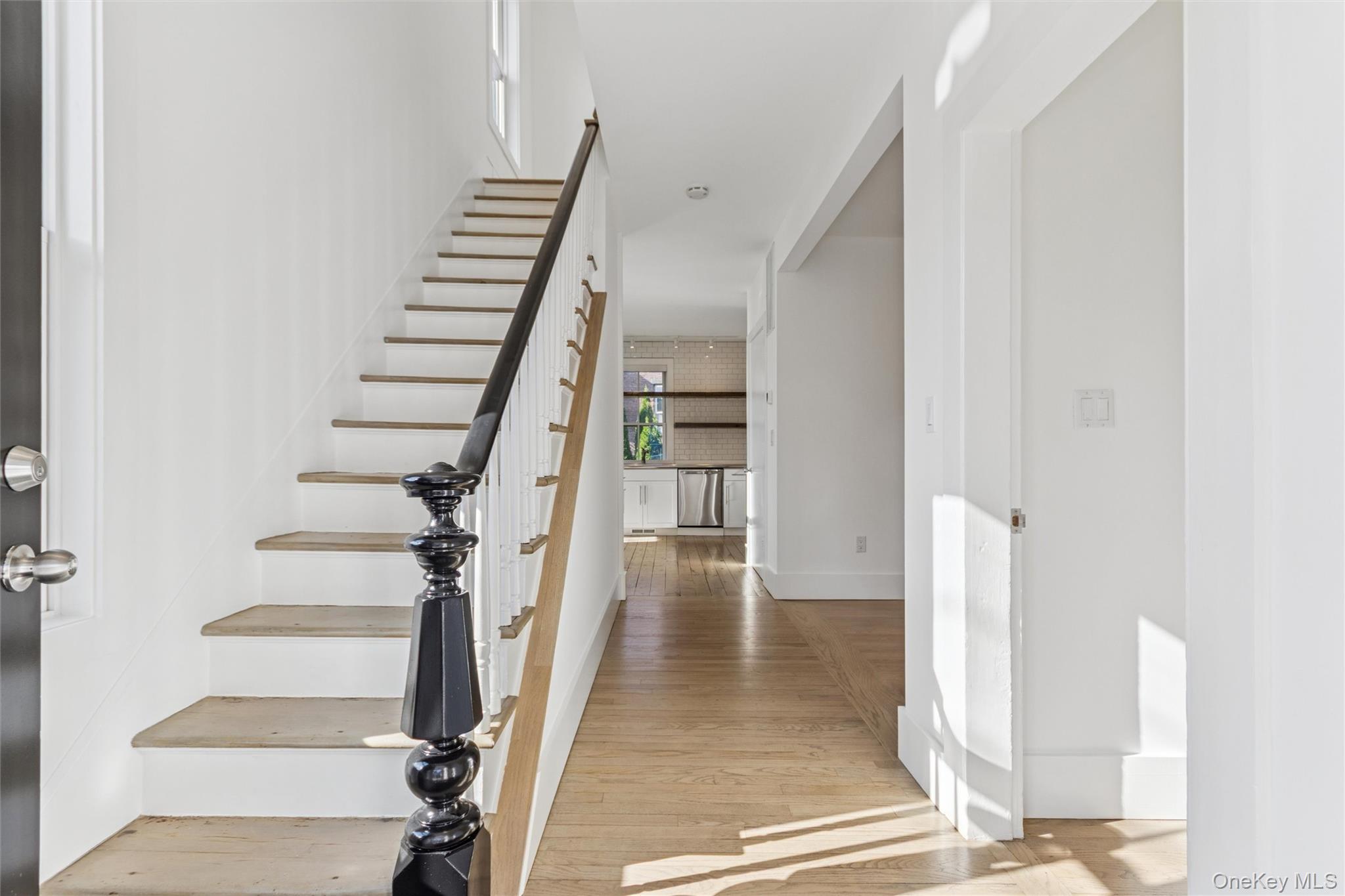 Single Family South  Dutchess County, NY 12508, MLS-916289-19