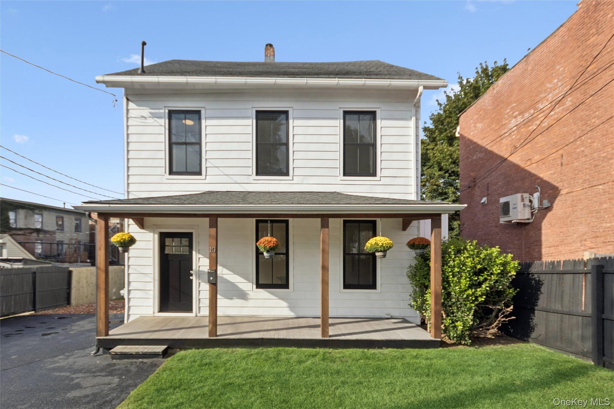 Single Family South  Dutchess County, NY 12508, MLS-916289-2