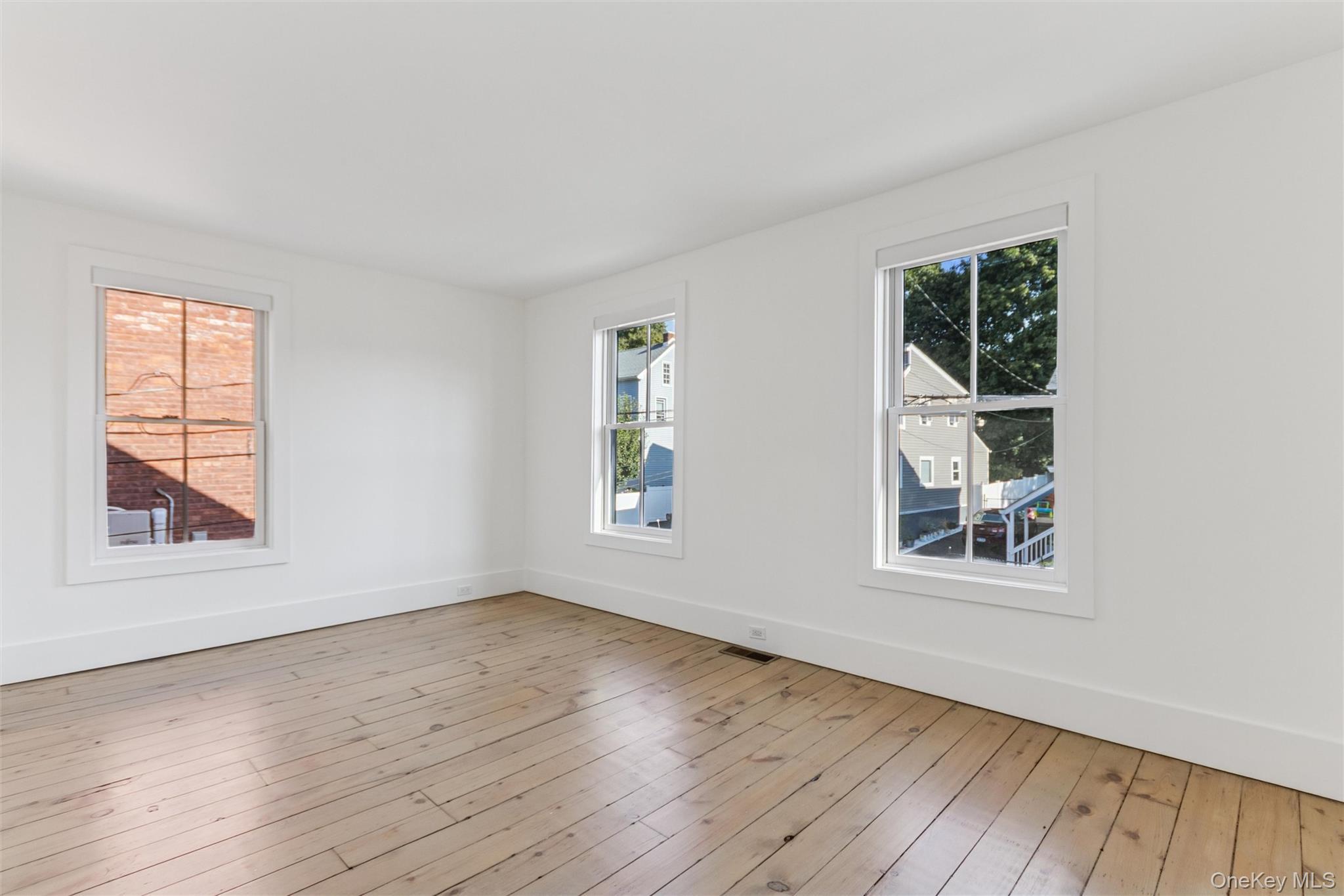 Single Family South  Dutchess County, NY 12508, MLS-916289-20