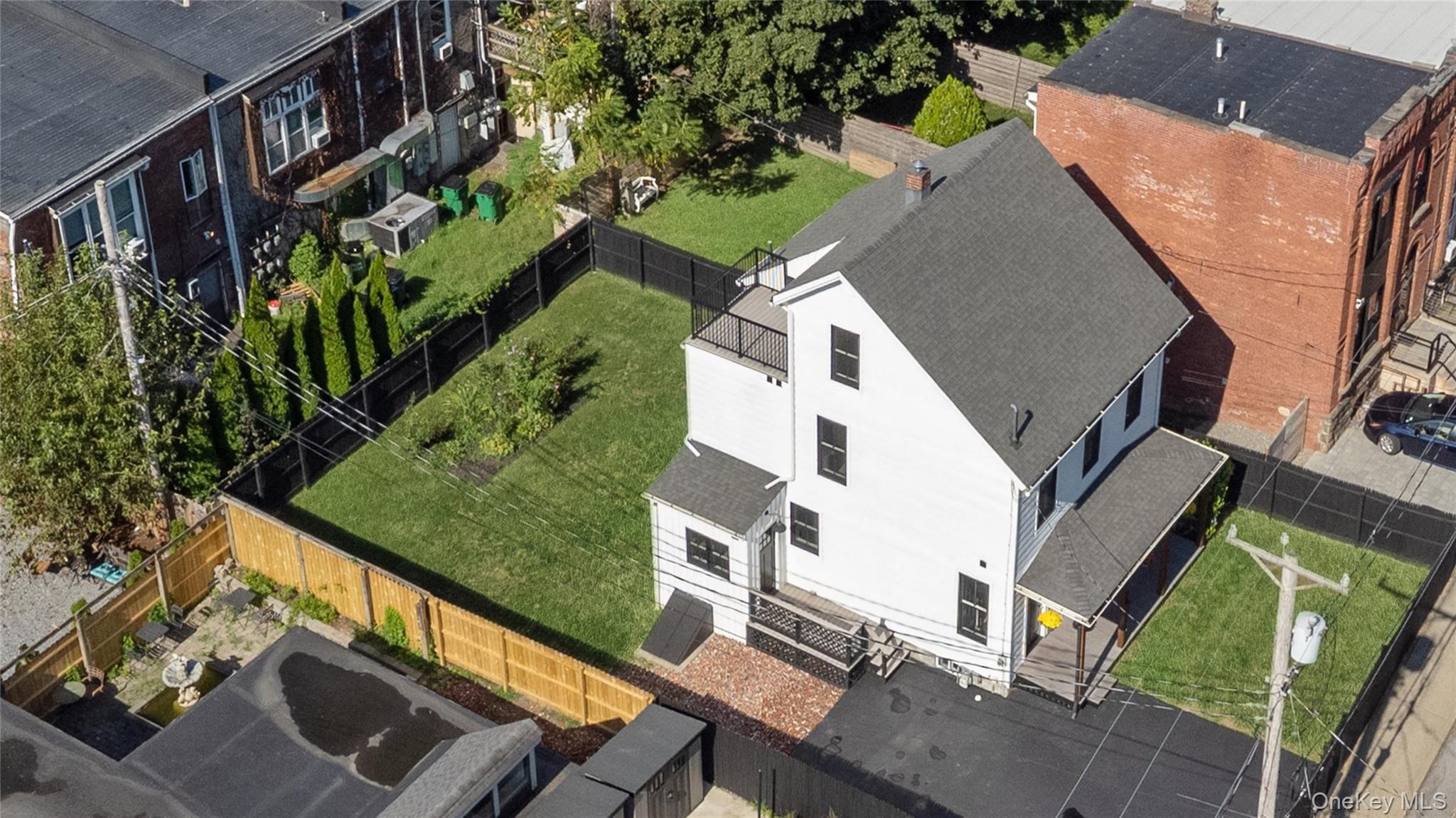 Single Family South  Dutchess County, NY 12508, MLS-916289-4