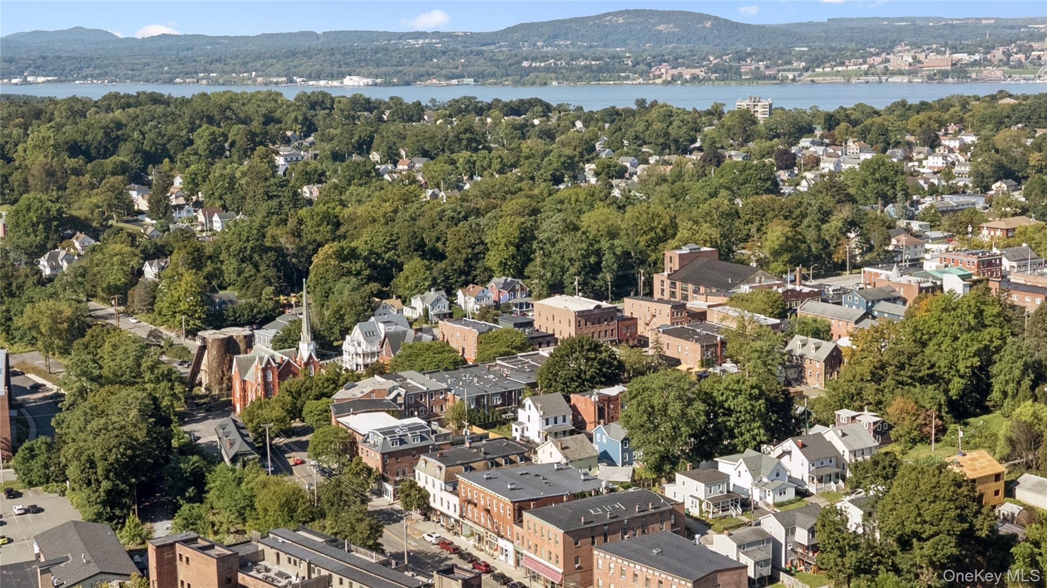 Single Family South  Dutchess County, NY 12508, MLS-916289-45